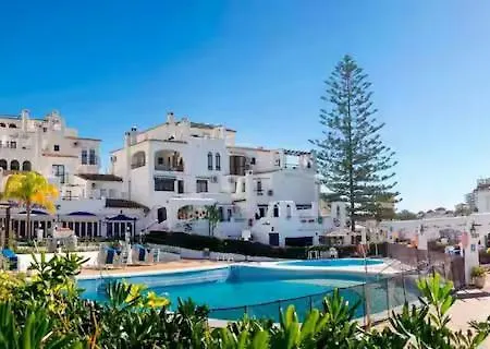 Modern 1 Bed Pueblo Evita Apartament